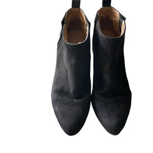 Old Navy Black Faux Suede booties size 6 1/2